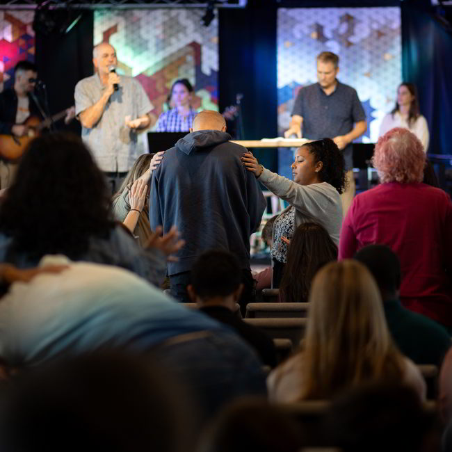 church in waltham non denominational sunday morning service time